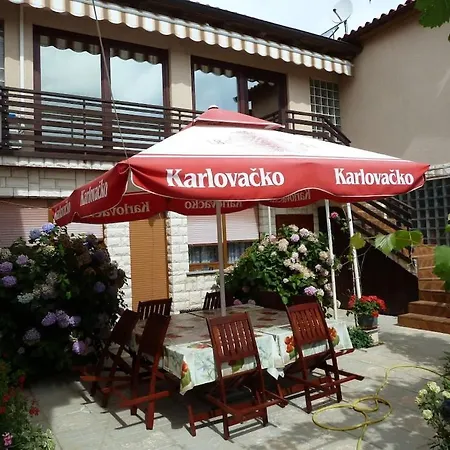 In Pula With Swimming Pool * Pola