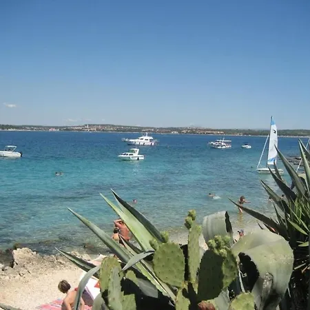 Casa vacanze In Pula With Swimming Pool Pola