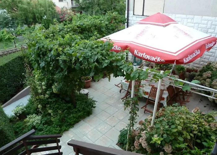 In Pula With Swimming Pool